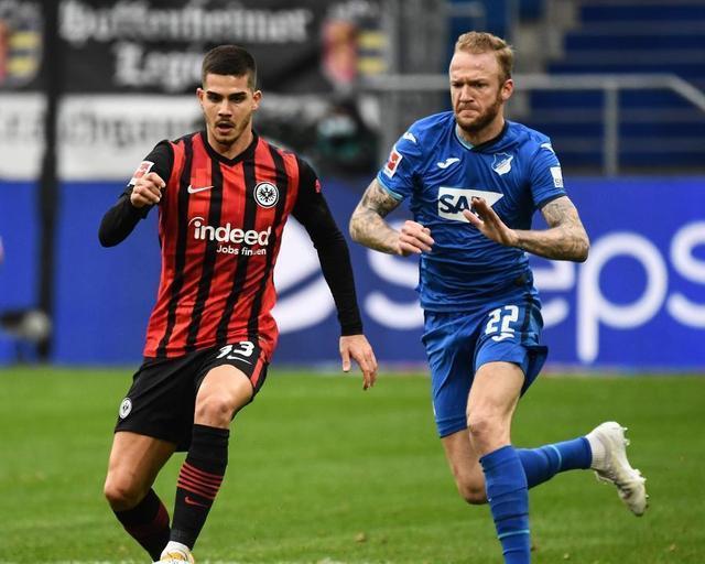  法兰克福逆转霍芬海姆 镰田大地独中两元  